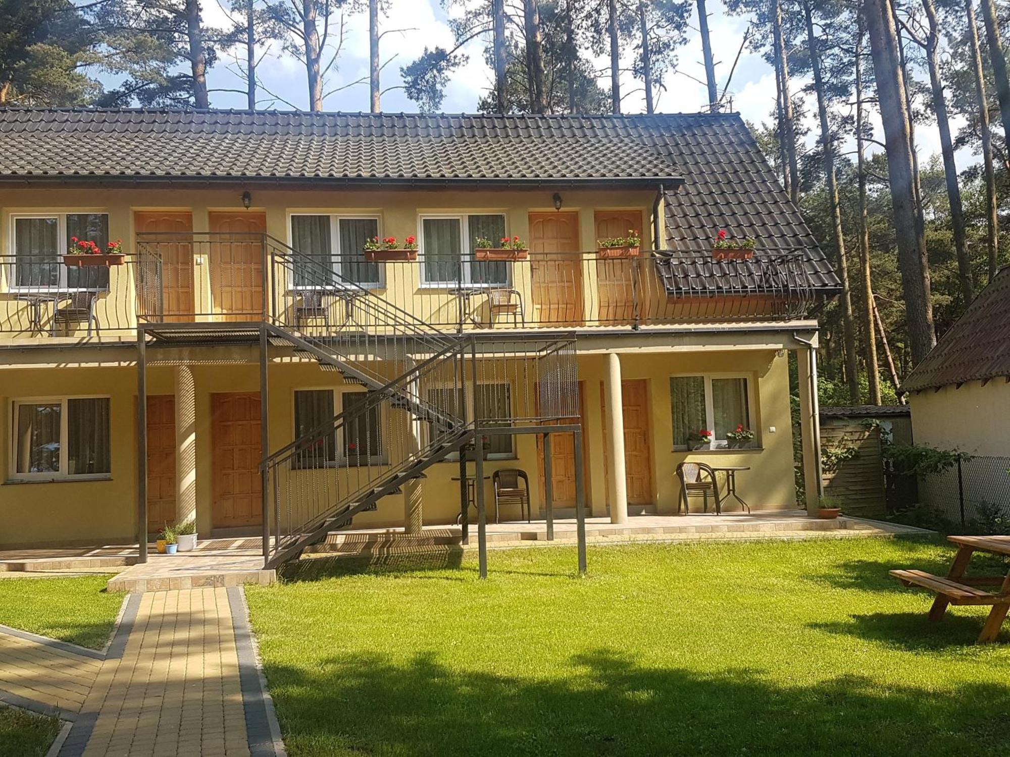 Dom Goscinny U Doroty Pobierowo Exterior photo